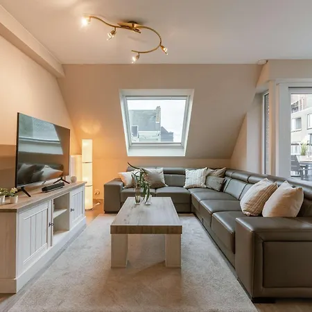 Huswell - Spacious 3-bedroom In